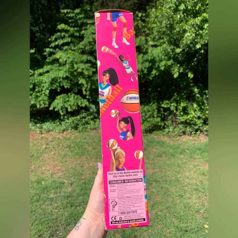 Vintage WNBA Barbie Doll - Picture 7 of 16